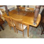 Rectangular Extending Kitchen Table & 4 Chairs ( 31 inches wide 47 closed 62 fully extended )