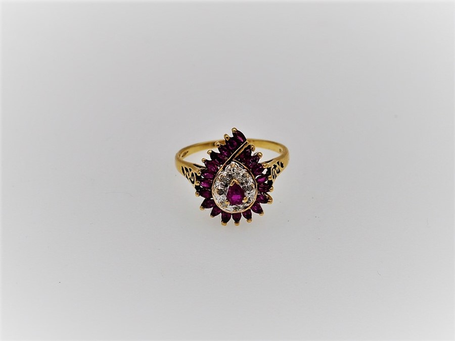 ladies ring - Image 2 of 5