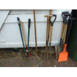 Qty of Gardening Tools