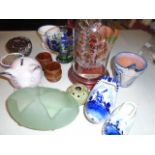 MIXED LOT OF COLLECTABLE CHINA AND GLASS TO INCLUDE DELFT