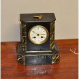 Marble effect oak cased mantle clock with key no pendulum 23cm