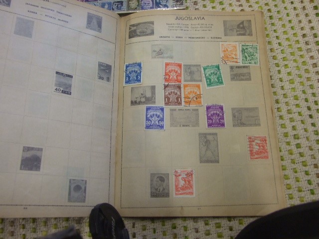 Stamp Album & few stamps from house clearance - Image 3 of 6