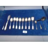 Set of 6 silver teaspoons and one other together with sugar sifter, shovel and 4 other items, 215g