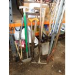 Assorted Garden Tools & Airer