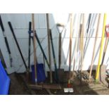 Qty of Gardening Tools