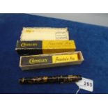 Dickinson Croxley fountain pen with marbled barrel and cap, 14ct gold nib in original box