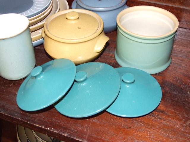 Quanity of assorted Denby & odd unnamed pot & 3 lids - Image 5 of 5