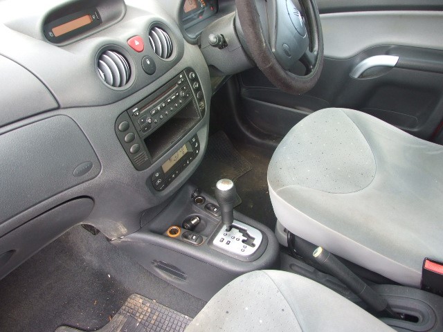 2003 Citroen C3 SX AUTO 5 dr Hatchback - Image 7 of 9