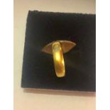 22 ct Gold Wedding Ring with Brooch soldered on. 3 grams total weight