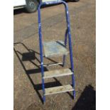 Metal Step Ladder