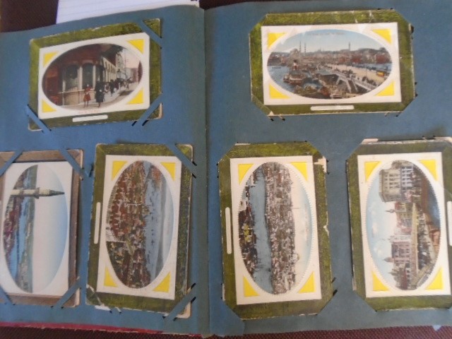 Postcard album with approx 250 mixed postcards - Image 2 of 7