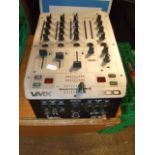 Behringer VMX300 (A/F house clearance )