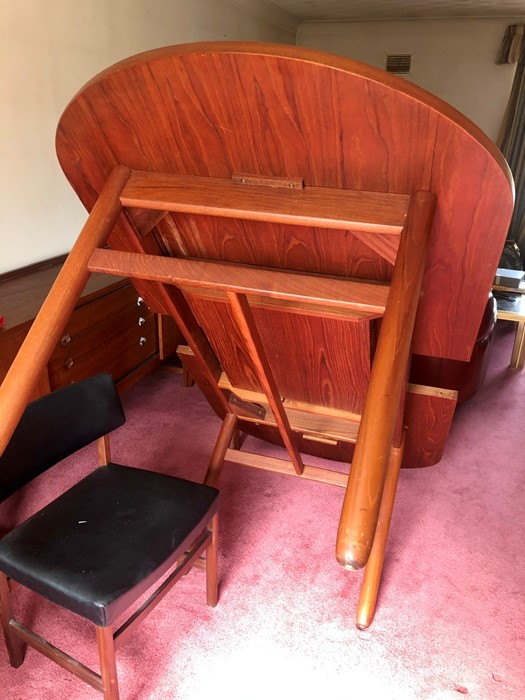 Retro Mid Century Extending Dining Table with one leaf & 6 Chair Frames - Image 2 of 9