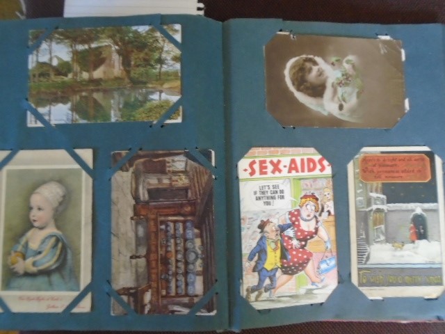 Postcard album with approx 250 mixed postcards - Image 5 of 7