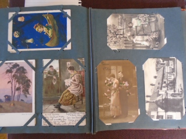 Postcard album with approx 250 mixed postcards - Image 6 of 7