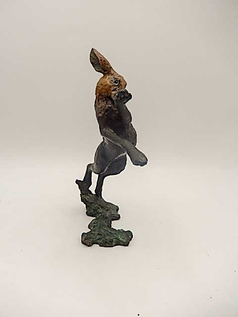A CONTEMPORARY BRONZE OF A LEAPING HARE, signed 16/75, 7" tall - Image 2 of 4