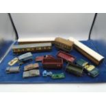 Quantity of vintage toys to incl Dinky, Tri-ang, Hornby etc