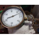 2 Pressure Gauges A/F