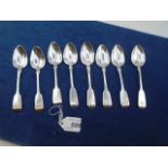 A near matching set of 8 silver teaspoons, London Georgian, 128g