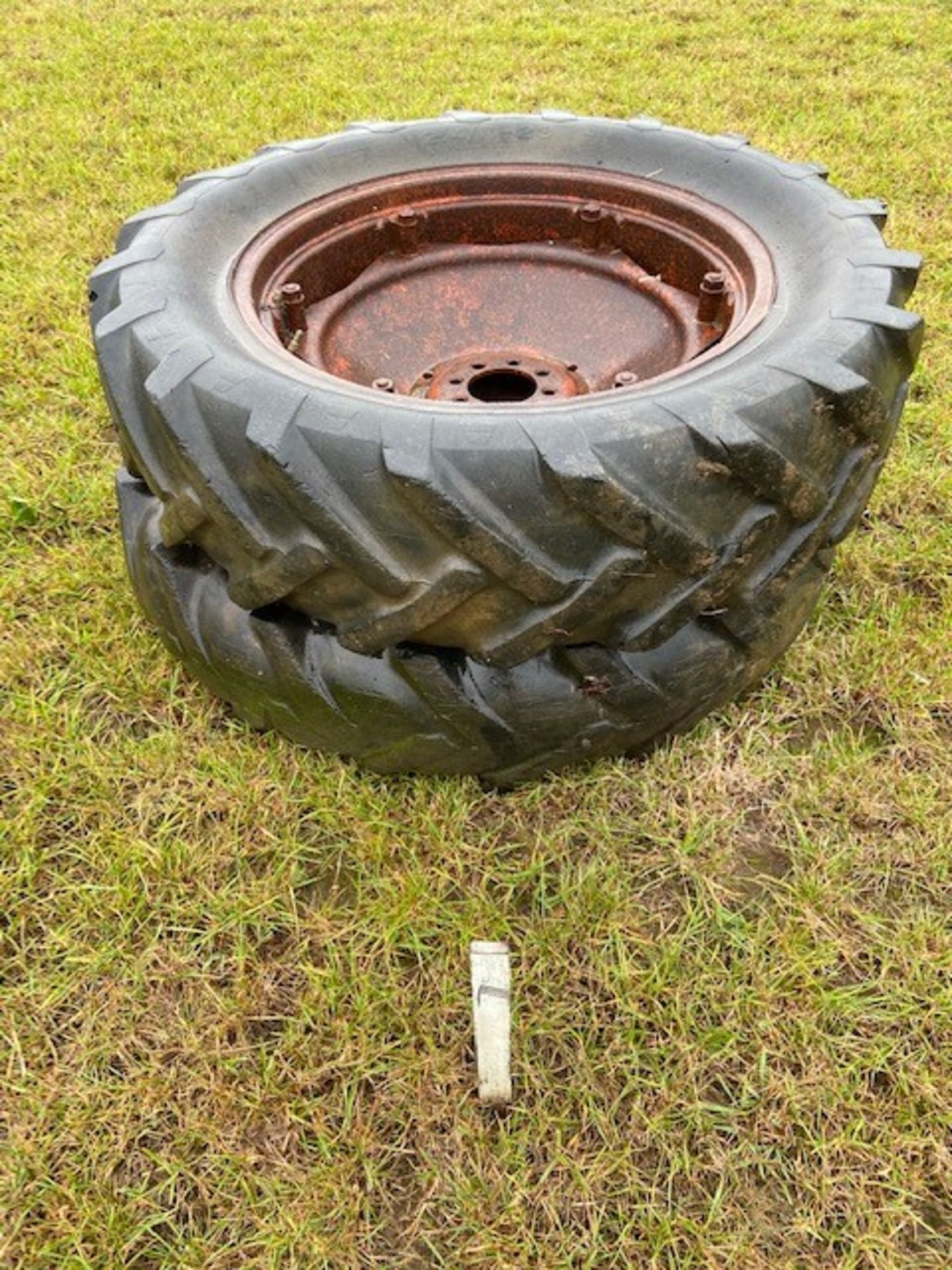 12.4,11-28 Massey Wheel rims & tyres