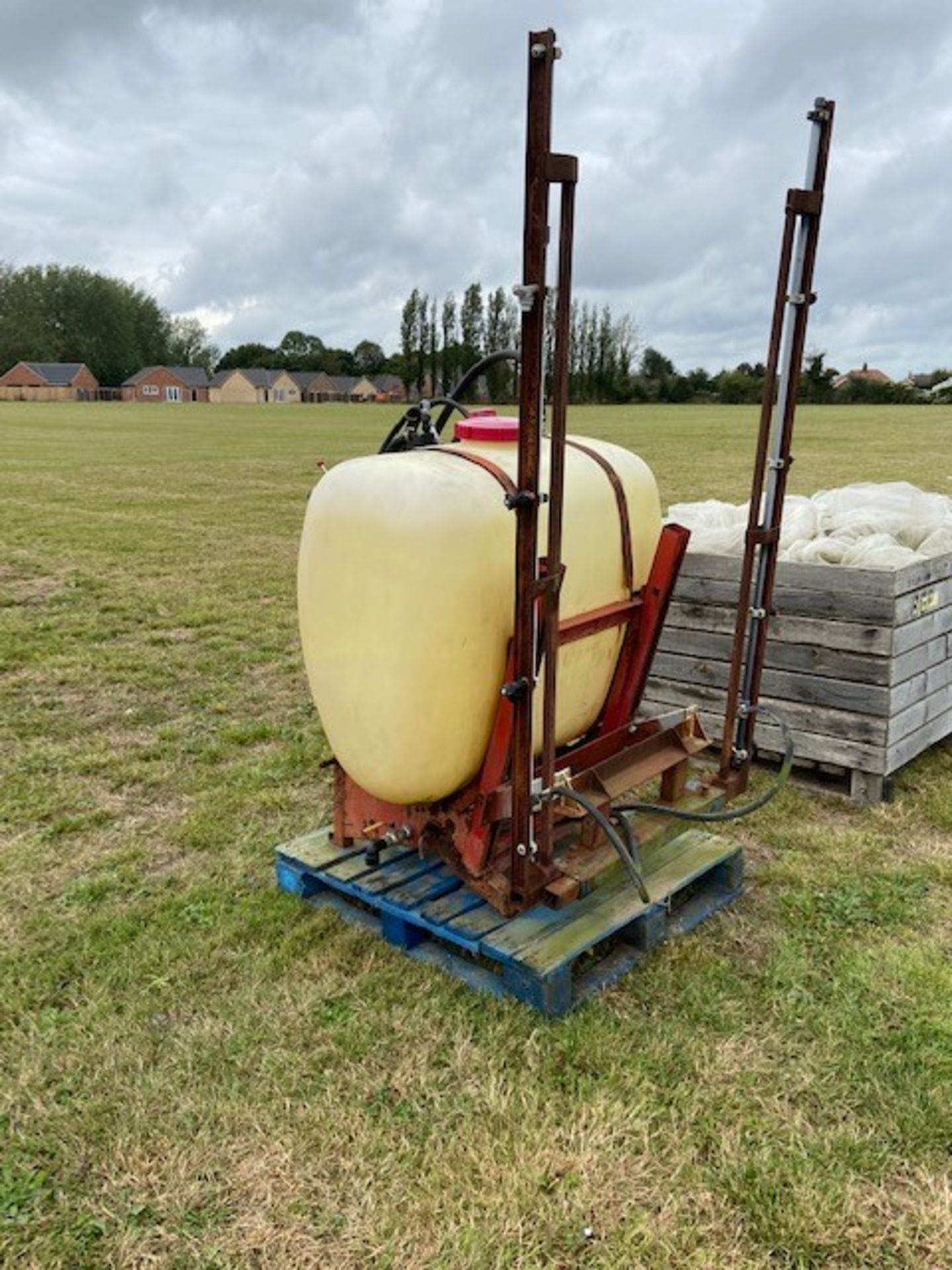 Hardi Sprayer converted for Rasberries - pump only 2 years old