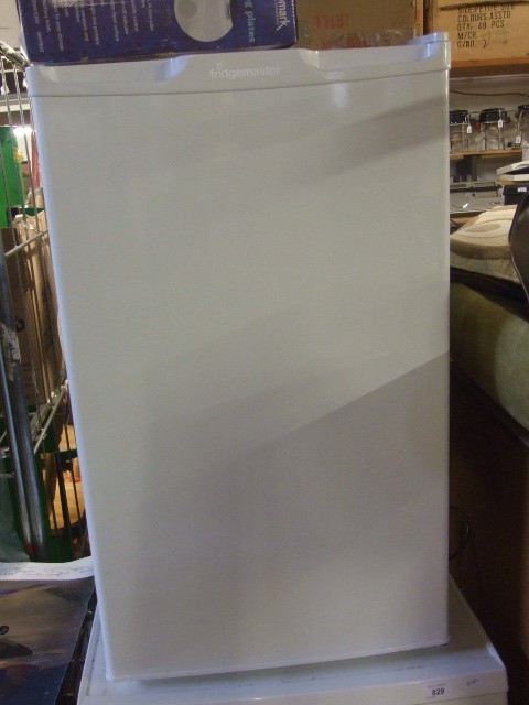 Fridgemaster Fridge ( no ice box )