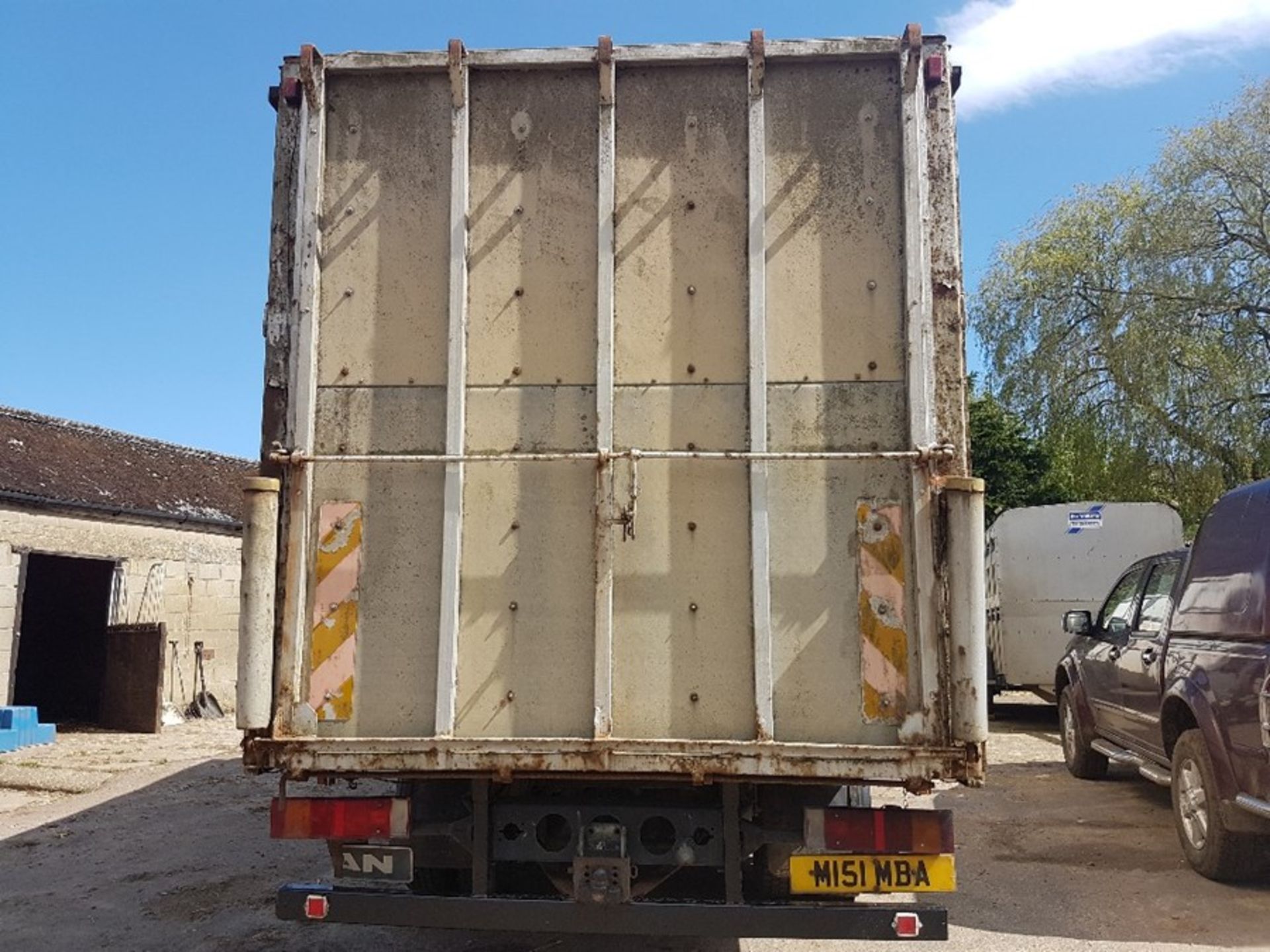 Mann Livestock lorry 8.153, 7.5ton lorry with David Williams livestock body M151 MBA 1st reg 1994 - Image 2 of 6