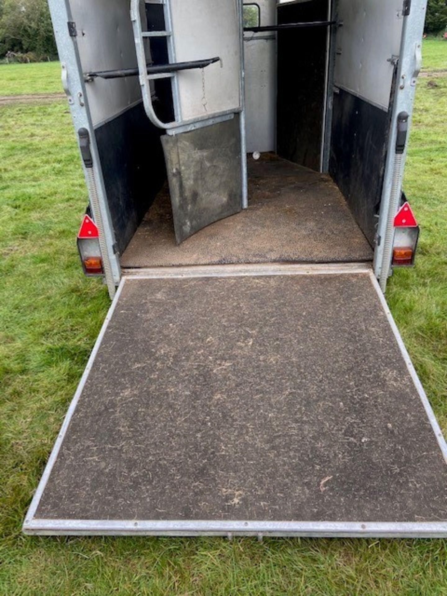 Ifor Williams twin axle horse trailer - Image 2 of 10