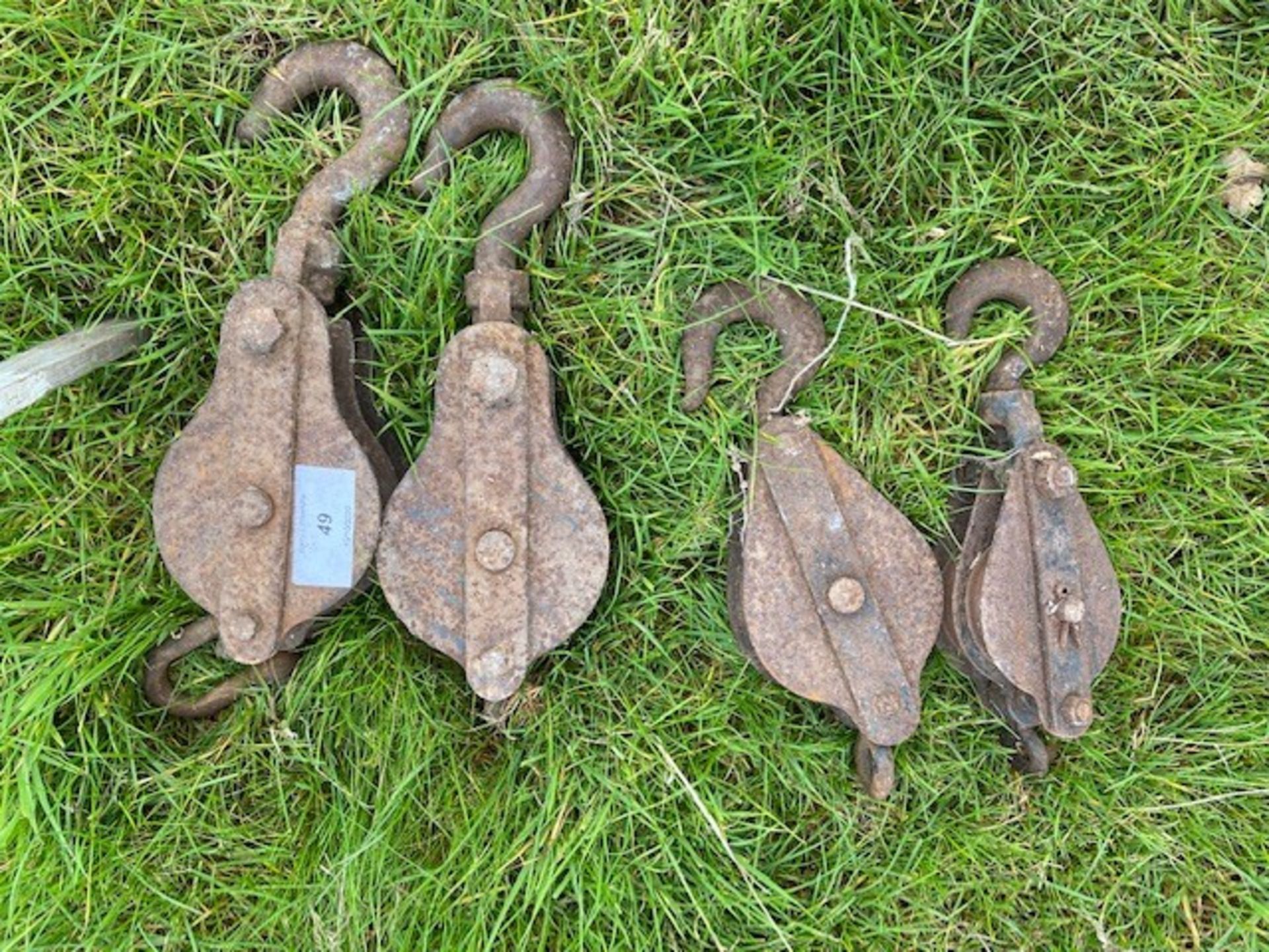 Two pairs of steel pulleys - Image 3 of 3