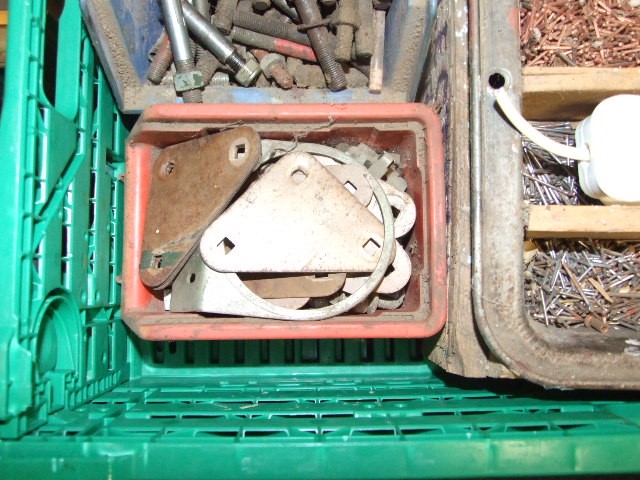 Crate of garage odds screws , nails etc ( crate not included ) - Image 3 of 6