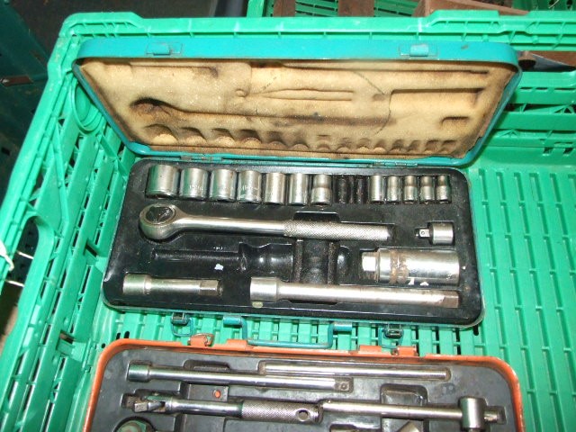 4 Part Socket Sets ( crate not included )