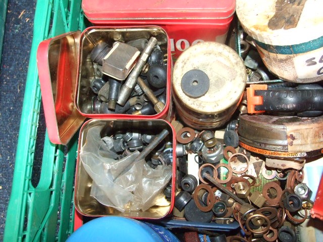 Crate of Assorted from workshop clearance ( crate not included ) - Image 3 of 6