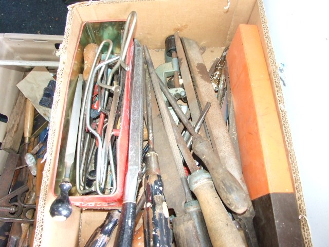 Box of Assorted Tools files , hacksaws etc - Image 3 of 3