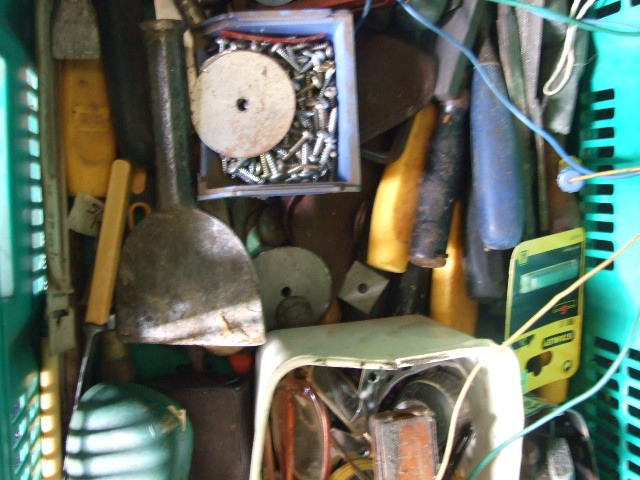 Crate of assorted tools etc workshop clearance ( crate not included ) - Image 3 of 4