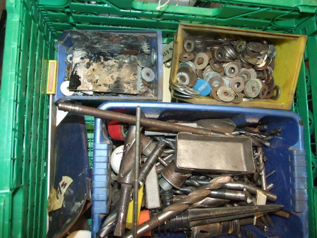 Crate of workshop odds including drill bits etc ( crate not included ) - Image 2 of 5