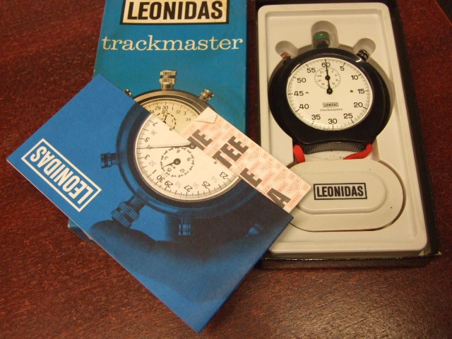 Leonidas Track master Stop Watch with instruction booklet - Image 2 of 2