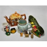 A collection of china to include a creamer jug Lowestoft style by S Fielding, Norwich City