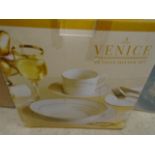 Raywear Venice 20 piece dinner service