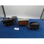 O gauge pre 1933 German Bing loco, tender and coach