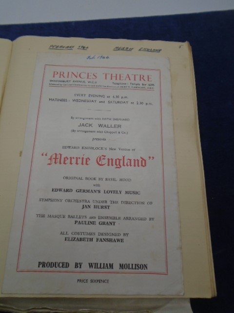 Collection of vintage ephemera relating to entertainment - Image 5 of 5