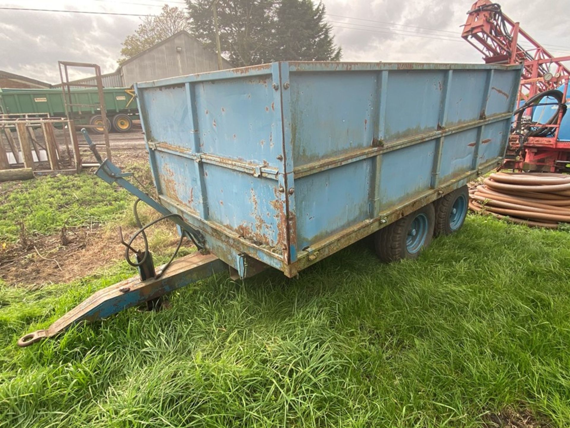 Warwick twin axle grain trailer