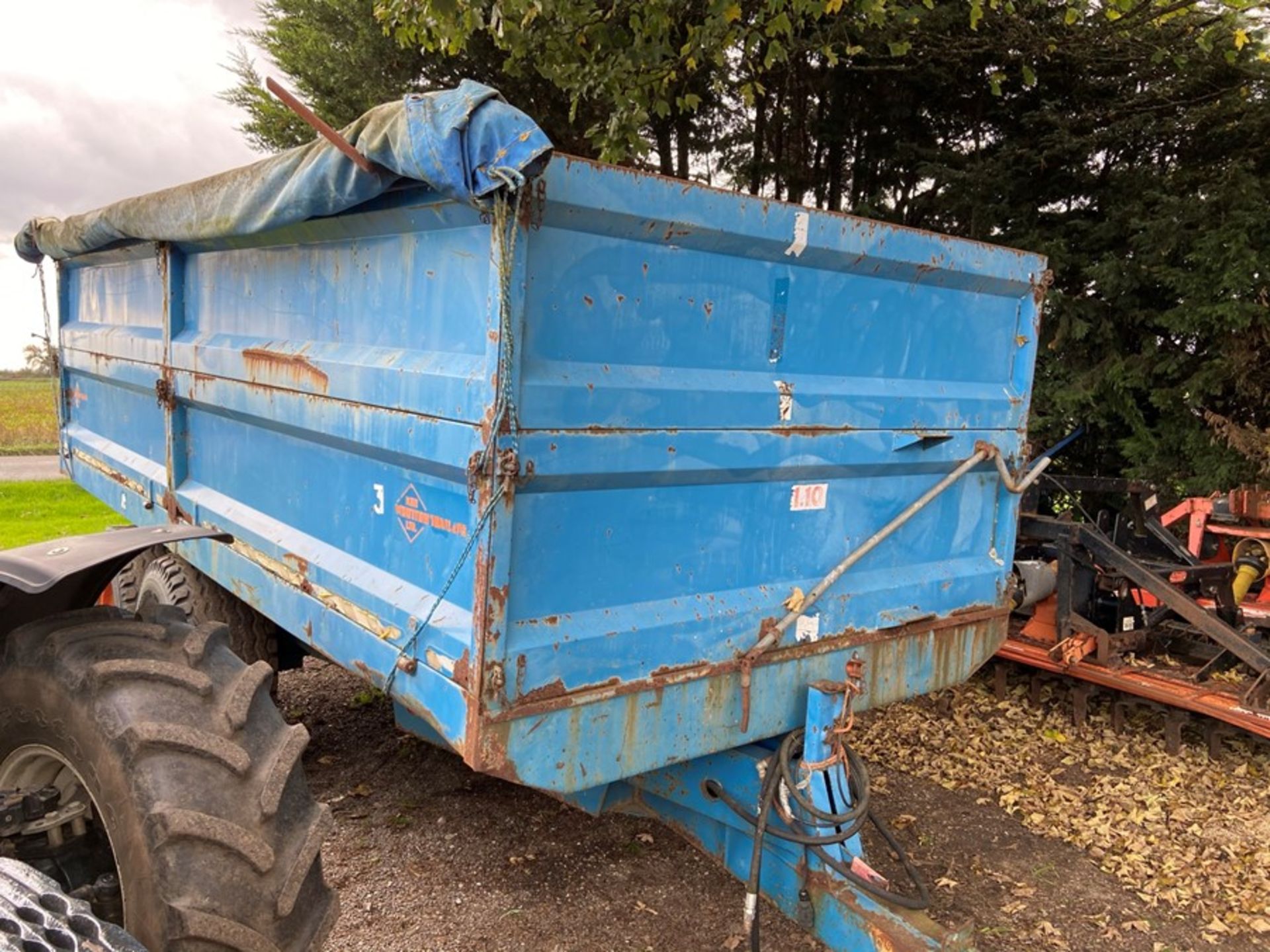 Wootton 10T twin axle grain trailer