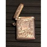 Silver Vesta makers Smith and Bartlum 21.3 grams very nice condition with engraved design both