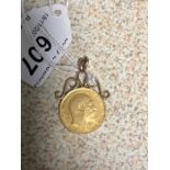 1904 Half Sovereign with yellow metal soldered pendant mount 4.85 grams