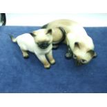2 Trentham Ware Cats ( purrfect condition )