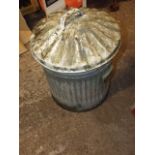 Vintage Galvanised Dustbin ( holds water no leaks )