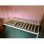 Single Metal Bed ( no mattress )