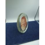 Oval Glass Photo Frame 9 x 7 inches