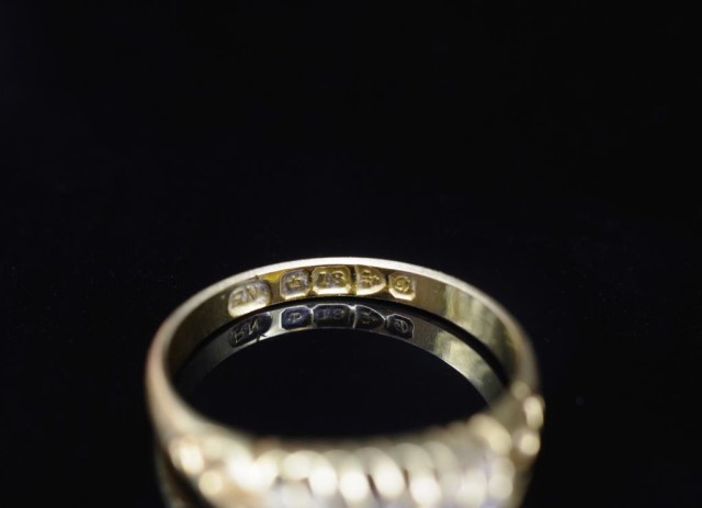 Edwardian diamond and 18ct yellow gold ring - Image 2 of 3