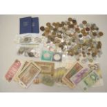 Quantity of world coins and banknotes